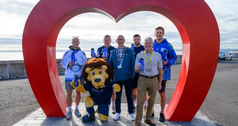 Raith Rovers and Fife Flyers players as well as local councillors pictured under Kirkcaldy love heart sculpture